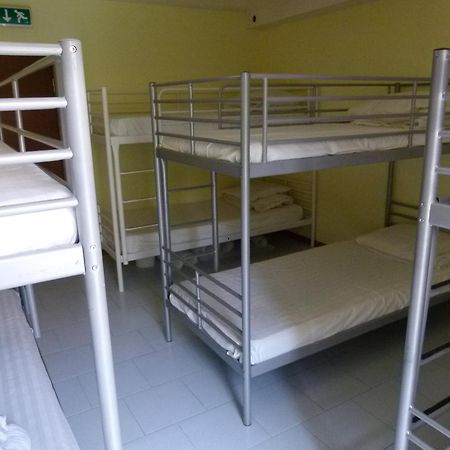 Why Me Eco-Friendly Hostel Tbilisi Ngoại thất bức ảnh