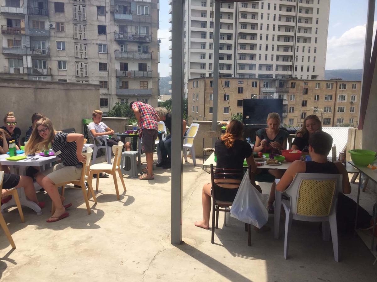 Why Me Eco-Friendly Hostel Tbilisi Ngoại thất bức ảnh
