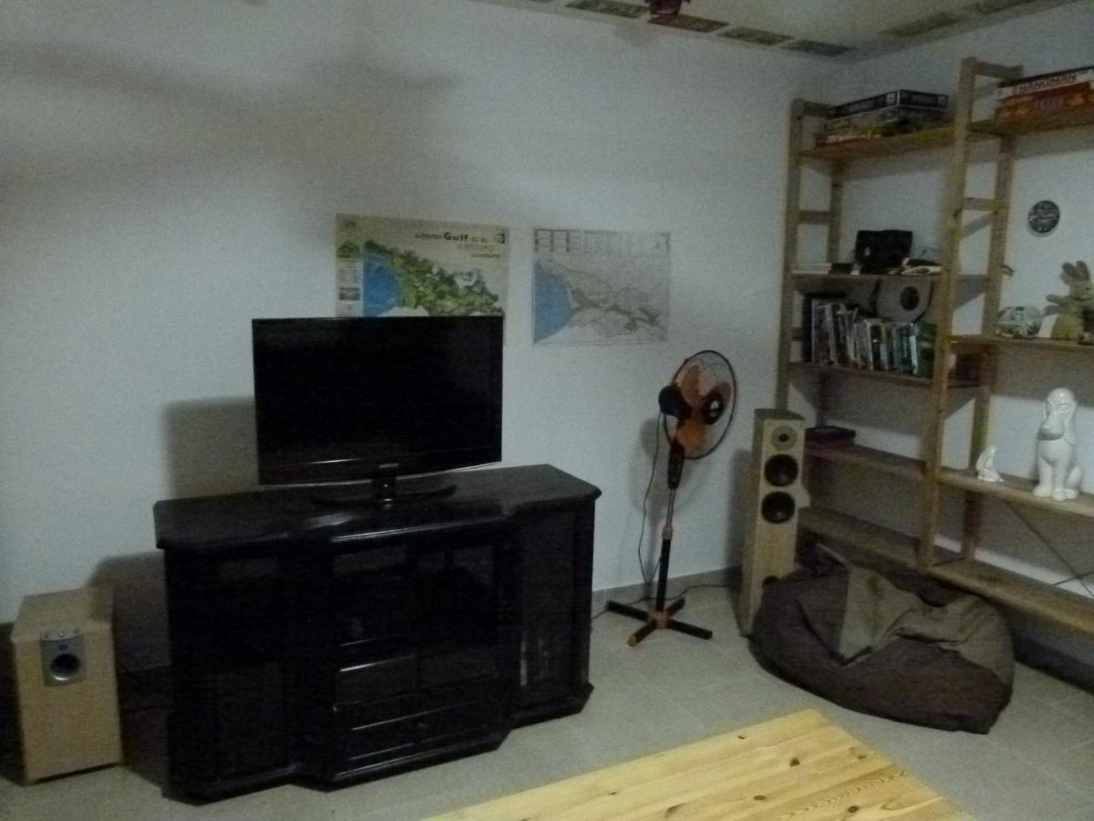 Why Me Eco-Friendly Hostel Tbilisi Ngoại thất bức ảnh