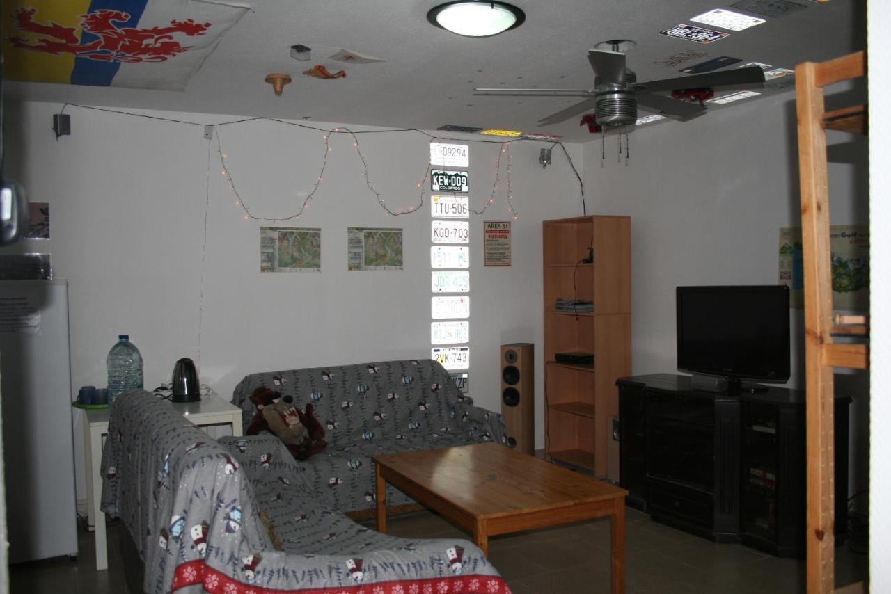 Why Me Eco-Friendly Hostel Tbilisi Ngoại thất bức ảnh