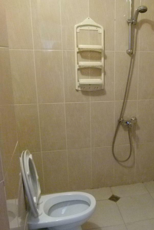 Why Me Eco-Friendly Hostel Tbilisi Ngoại thất bức ảnh