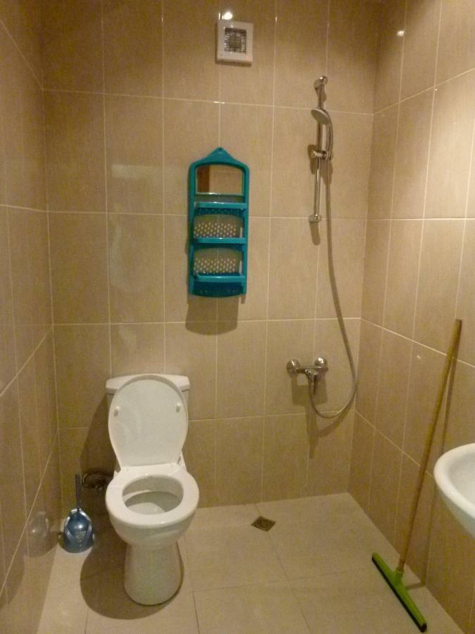Why Me Eco-Friendly Hostel Tbilisi Ngoại thất bức ảnh